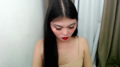 Snapshot of angelari_slut chatting on 03.12.25 angelari_slut online show from 03.12.25