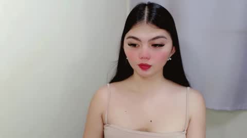 Snapshot of angelari_slut chatting on 09.18.25 angelari_slut online show from 09.18.25