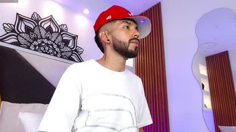 Angel online show from 04.08.26