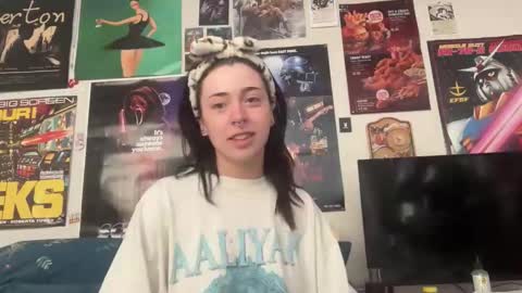 venellope888 online show from 10.09.25