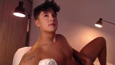 Snapshot of angelcossio chatting on 02.26.25 Angel online show from 02.26.25