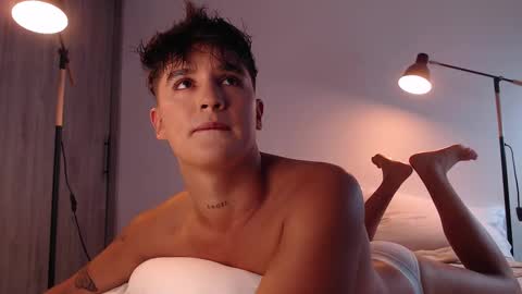 Snapshot of angelcossio chatting on 03.05.25 Angel online show from 03.05.25