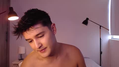 Snapshot of angelcossio chatting on 10.31.25 Angel online show from 10.31.25