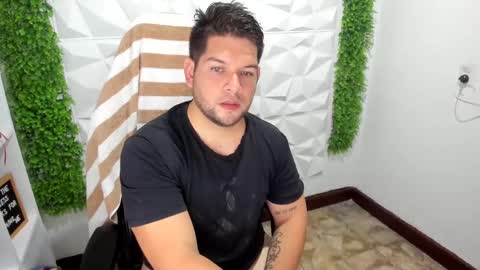 Snapshot of angelcute3 chatting on 02.18.25 angel online show from 02.18.25