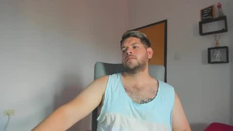 Snapshot of angelcute3 chatting on 09.19.25 angel online show from 09.19.25