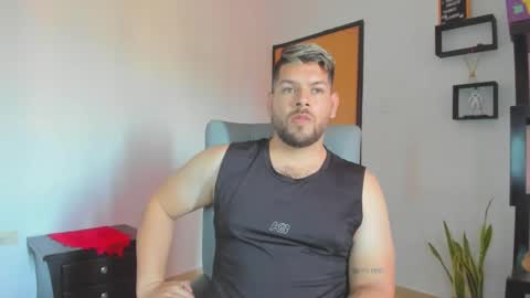 Snapshot of angelcute3 chatting on 09.29.25 angel online show from 09.29.25