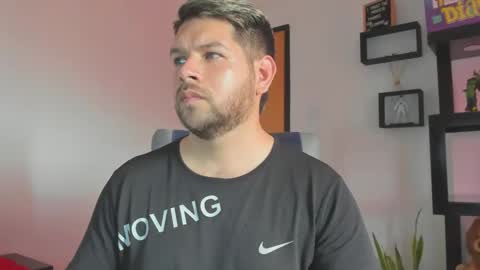 Snapshot of angelcute3 chatting on 10.14.25 angel online show from 10.14.25