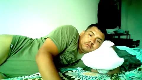 Snapshot of angeldavid90 chatting on 03.16.26 angeldavid90 online show from 03.16.26