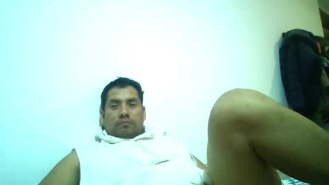 Snapshot of angeldavid90 chatting on 04.18.26 angeldavid90 online show from 04.18.26