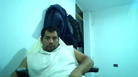 Snapshot of angeldavid90 chatting on 05.10.26 angeldavid90 online show from 05.10.26
