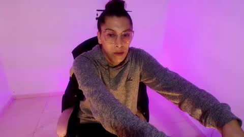 angele online show from 03.20.26