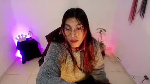 Snapshot of angele_johnson chatting on 07.10.26 angele online show from 07.10.26