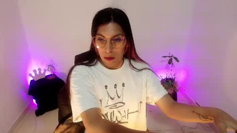 Snapshot of angele_johnson chatting on 08.02.26 angele online show from 08.02.26