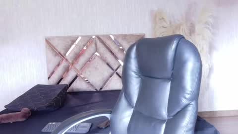 angel online show from 03.25.26