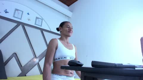 Angelets.... online show from 04.21.26