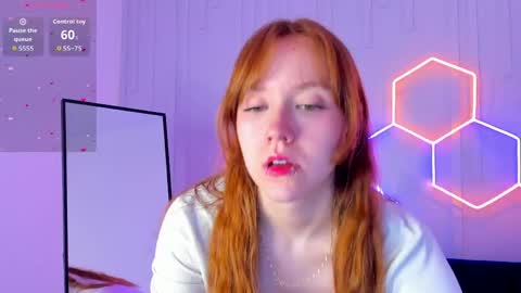 Snapshot of angelfleur chatting on 05.11.26 Angela online show from 05.11.26