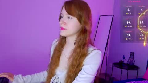 Snapshot of angelfleur chatting on 06.26.26 Angela online show from 06.26.26
