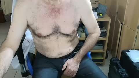 angelgarcia269 online show from 04.15.26