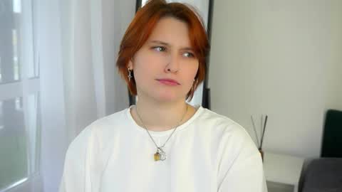 Viola online show from 10.27.25