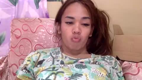 Yhanna online show from 12.31.24