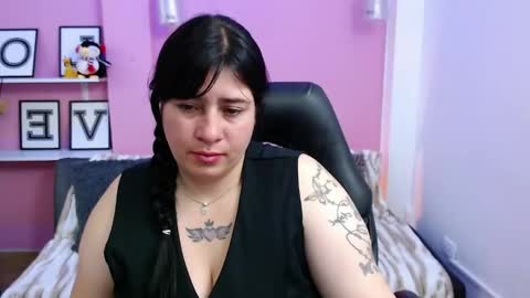 Angelica online show from 11.26.25