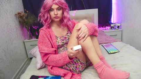 Angelika Rouge online show from 02.08.25