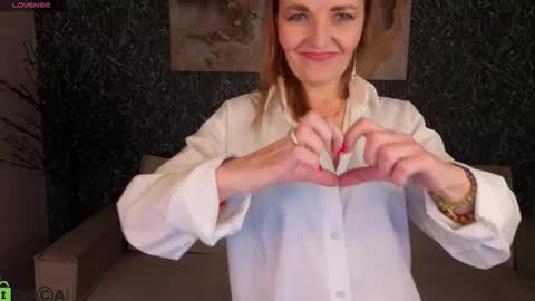 Angelina online show from 02.15.26