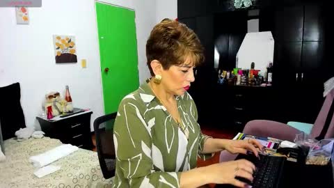 Angelina online show from 03.15.26