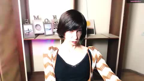 Angelina online show from 10.30.25