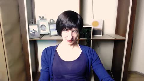 Angelina online show from 11.18.25