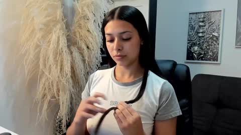 angeline_davies online show from 03.12.25