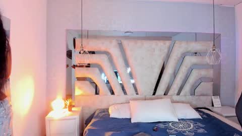 Angeline Heet online show from 11.08.25