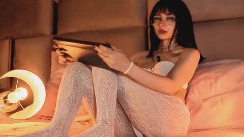 angelinepossy online show from 11.12.25