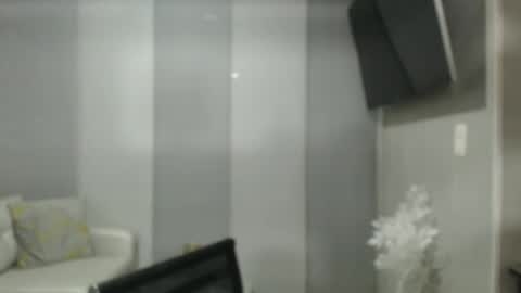 angelinna_12 online show from 11.15.25