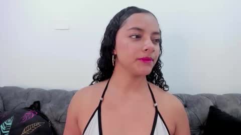 Snapshot of angelitafrodita chatting on 11.14.25 A F R O D I T A online show from 11.14.25