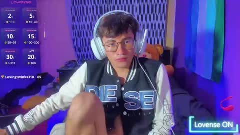 Snapshot of angelito18_twink chatting on 06.18.26 Angel online show from 06.18.26