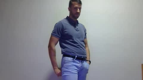 Snapshot of angell102890 chatting on 10.12.25 angell102890 online show from 10.12.25