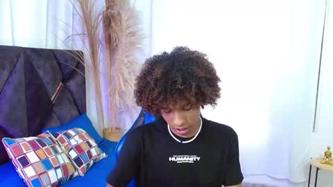 Angel online show from 11.04.25