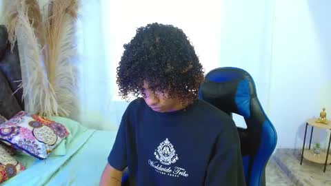 Snapshot of angell18_ chatting on 05.14.26 Angel online show from 05.14.26