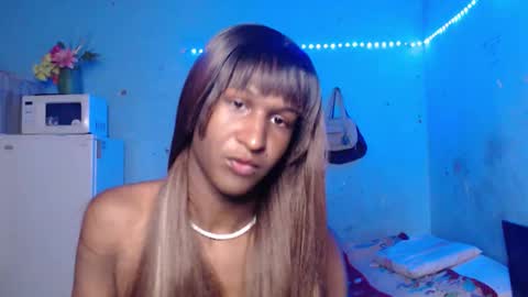 Snapshot of angell_dustt chatting on 10.13.25 Danielle online show from 10.13.25