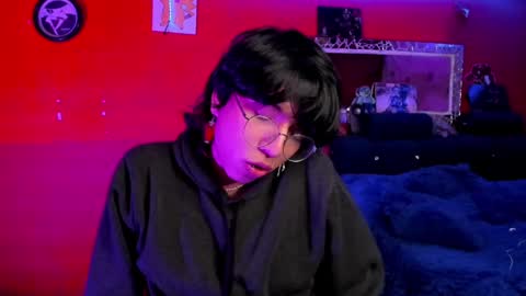 Snapshot of angellonfire chatting on 12.18.24 Angel  online show from 12.18.24