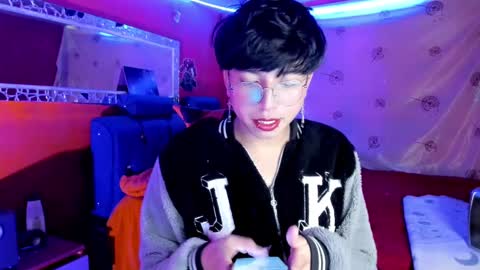 Snapshot of angellonfire chatting on 09.09.25 Angel  online show from 09.09.25