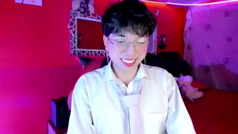 Snapshot of angellonfire chatting on 10.04.25 Angel  online show from 10.04.25