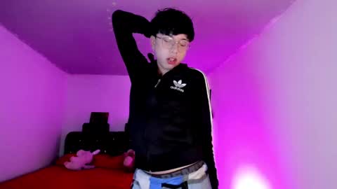 Angel  online show from 10.31.25