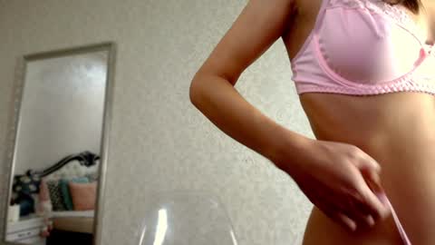 Snapshot of angelmarryy chatting on 12.07.24 Natalia online show from 12.07.24