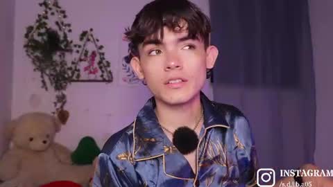Snapshot of angelocute_ chatting on 08.07.26 Angelo I work from home this is my room online show from 08.07.26