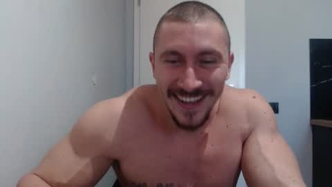  ------- SEX SHOW WITH GUYS AND GIRLS  MUSCLE SHOW online show from 02.11.25