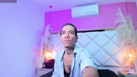 Snapshot of angeloroush chatting on 04.16.26 Angelo online show from 04.16.26