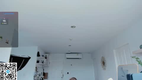 Snapshot of angelpaull chatting on 09.10.25 Angel online show from 09.10.25