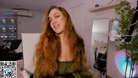 Snapshot of angelpaull chatting on 09.23.25 Angel online show from 09.23.25